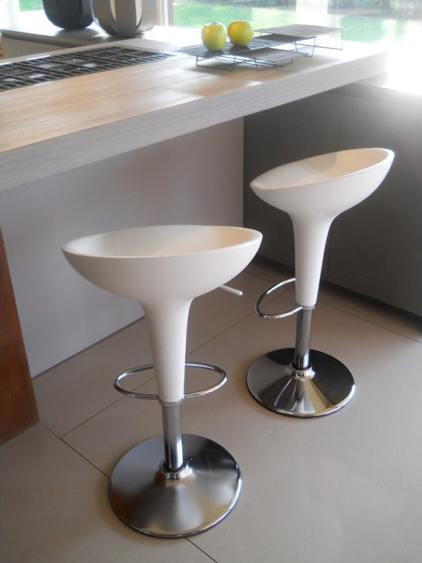 开云（中国） - 坐具|吧椅/凳子|办公家具|设计师家具|低音鼓吧椅